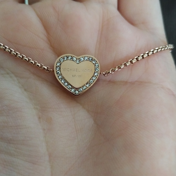 ✨️HP✨️ Michael Kors Rose🌹 Gold💛 Heritage Heart Set - NIB - Picture 5 of 15